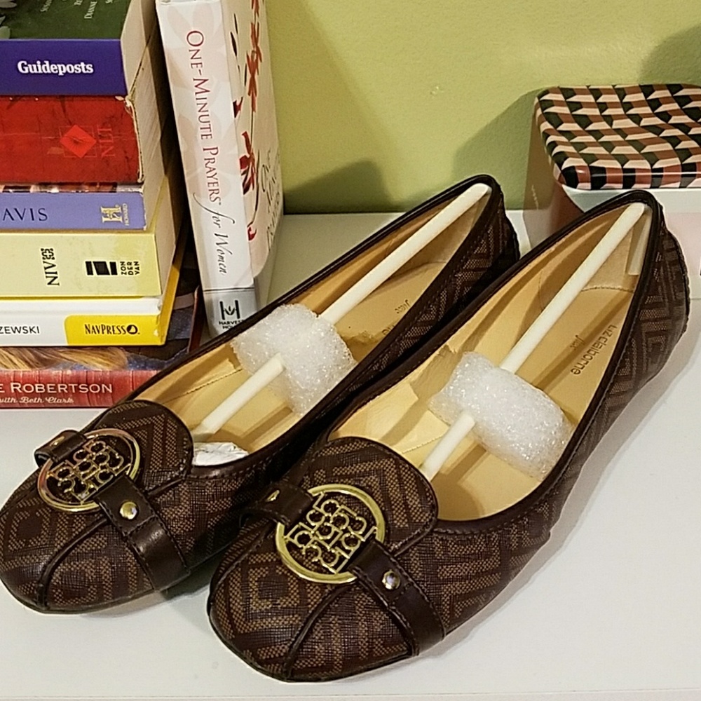 Liz Claiborne Flats!